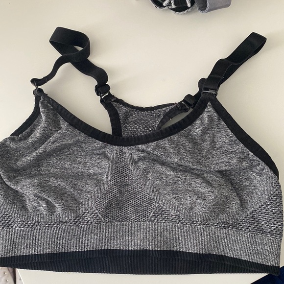 don’t know the brand size small - Picture 1 of 2